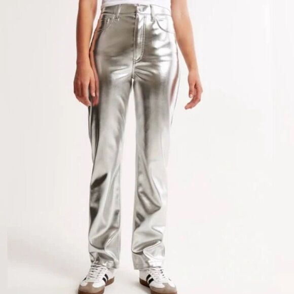 Abercrombie Curve Love 90's Straight Ultra High Rise Pants Vegan Leather Silver